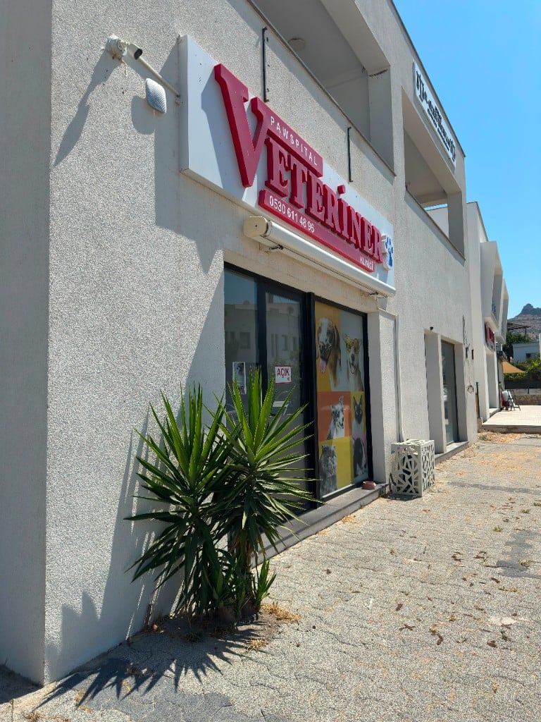 Pawspital Veteriner Kliniği dış cephe